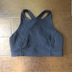 Lululemon - high neck sports bra - size 6